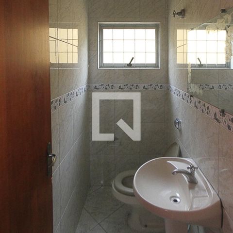 Casa à venda com 260m², 3 quartos e 2 vagasBanheiro 2
