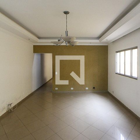 Casa à venda com 260m², 3 quartos e 2 vagasSala