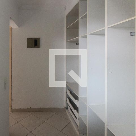 Casa à venda com 260m², 3 quartos e 2 vagasQuarto 2