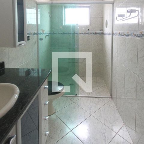 Casa à venda com 260m², 3 quartos e 2 vagasBanheiro
