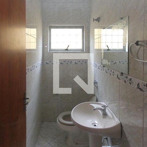 Casa à venda com 260m², 3 quartos e 2 vagasBanheiro 2