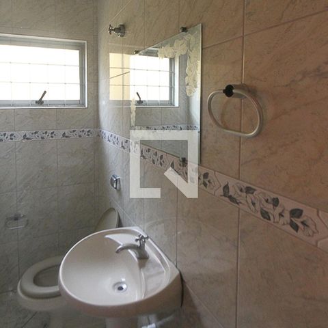 Casa à venda com 260m², 3 quartos e 2 vagasBanheiro 2