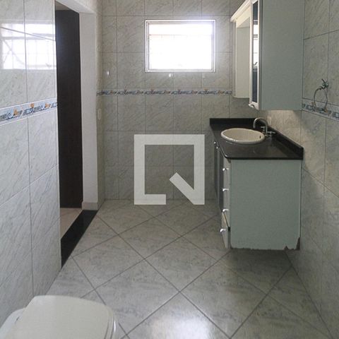 Casa à venda com 260m², 3 quartos e 2 vagasBanheiro do Quarto 2