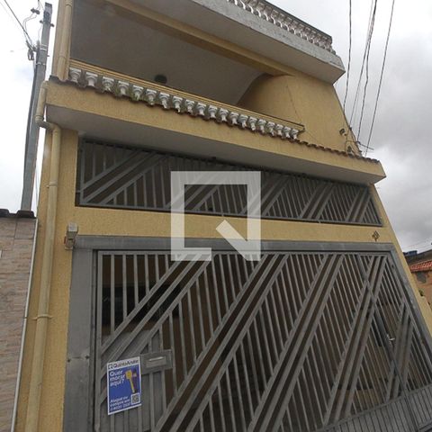 Casa à venda com 260m², 3 quartos e 2 vagasFachada