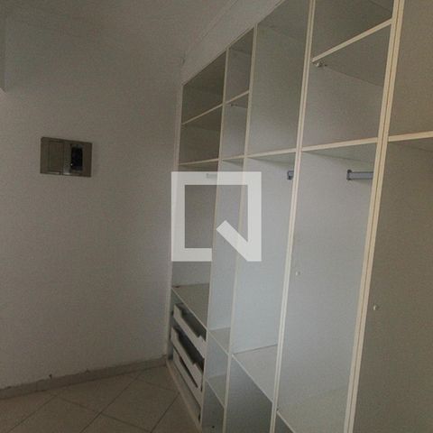 Casa à venda com 260m², 3 quartos e 2 vagasQuarto 2