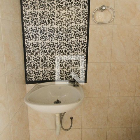Casa à venda com 260m², 3 quartos e 2 vagasLavabo