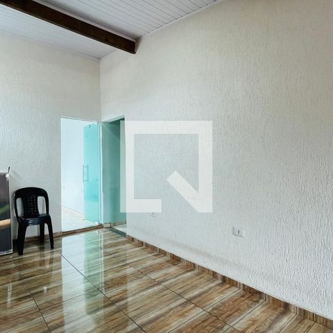 Casa à venda com 165m², 4 quartos e 2 vagas Casa à venda com 165m², 4 quartos e 2 vagasSala 1