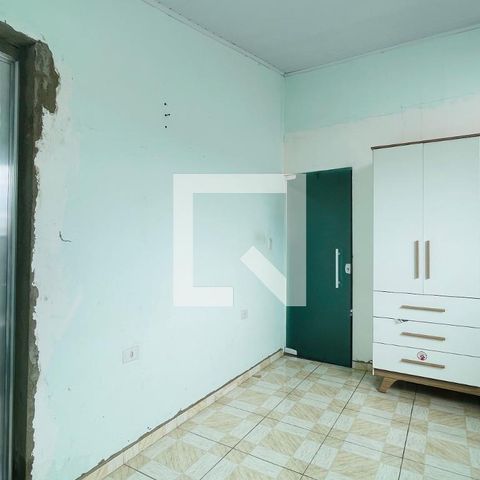 Casa à venda com 165m², 4 quartos e 2 vagas Casa à venda com 165m², 4 quartos e 2 vagasQuarto 1