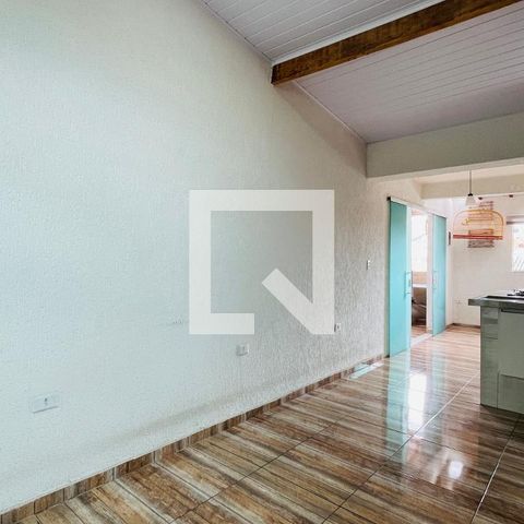 Casa à venda com 165m², 4 quartos e 2 vagas Casa à venda com 165m², 4 quartos e 2 vagasSala 1