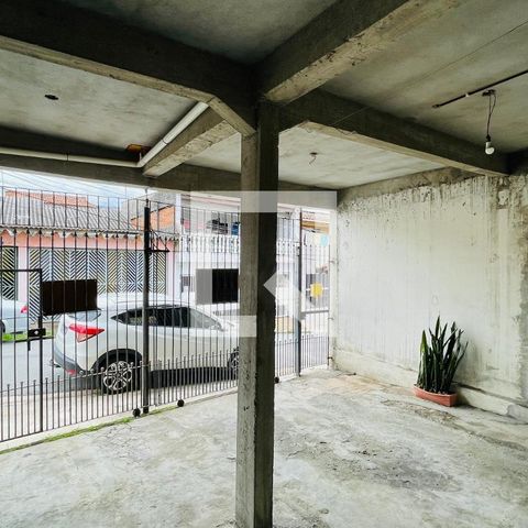 Casa à venda com 165m², 4 quartos e 2 vagas Casa à venda com 165m², 4 quartos e 2 vagasVista do Quarto 3
