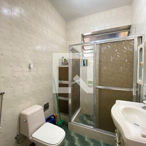 Apartamento à venda com 67m², 1 quarto e sem vaga Apartamento à venda com 67m², 1 quarto e sem vagaBanheiro