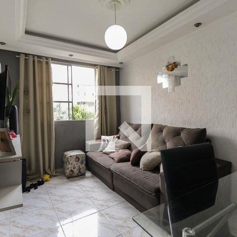 Apartamento à venda com 44m², 2 quartos e 1 vaga Apartamento à venda com 44m², 2 quartos e 1 vagaSala