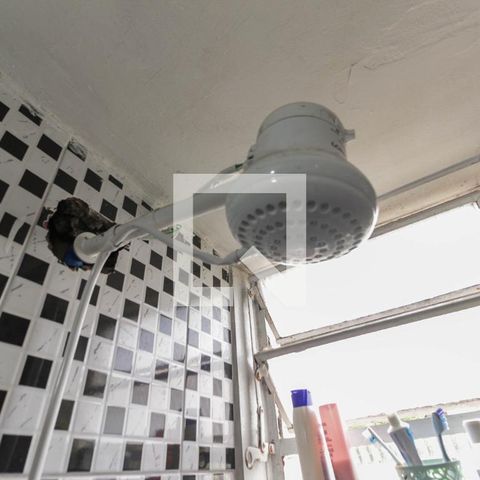 Apartamento à venda com 44m², 2 quartos e 1 vaga Apartamento à venda com 44m², 2 quartos e 1 vagaBanheiro