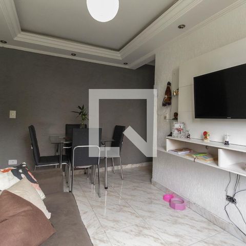 Apartamento à venda com 44m², 2 quartos e 1 vaga Apartamento à venda com 44m², 2 quartos e 1 vagaSala