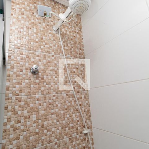 Apartamento à venda com 38m², 2 quartos e sem vagaBanheiro