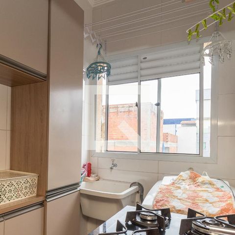 Apartamento à venda com 38m², 2 quartos e sem vagaCozinha e Área de Serviço