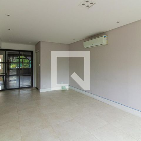 Apartamento à venda com 236m², 3 quartos e 1 vagaSala