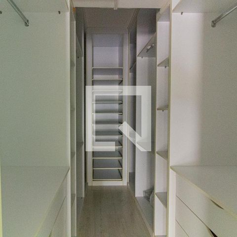 Apartamento à venda com 236m², 3 quartos e 1 vagaSuíte / Closet