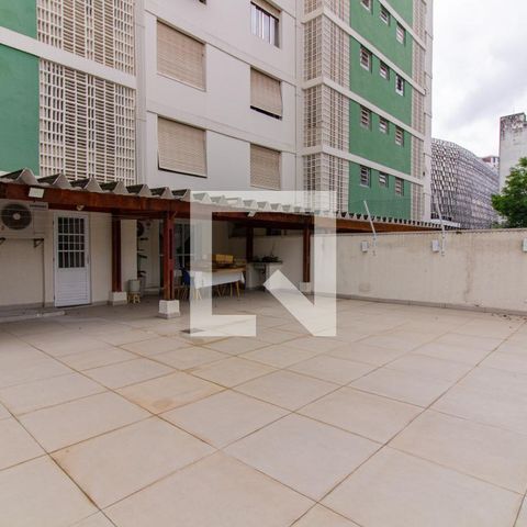 Apartamento à venda com 236m², 3 quartos e 1 vagaÁrea de Serviço / Varanda
