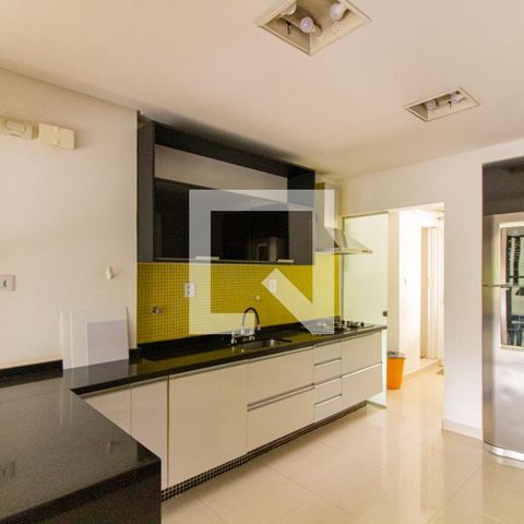 Apartamento à venda com 236m², 3 quartos e 1 vagaCozinha