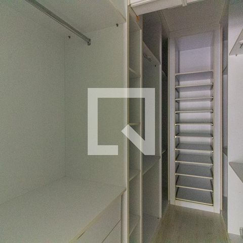 Apartamento à venda com 236m², 3 quartos e 1 vagaSuíte / Closet