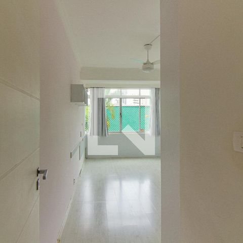Apartamento à venda com 236m², 3 quartos e 1 vagaQuarto 2