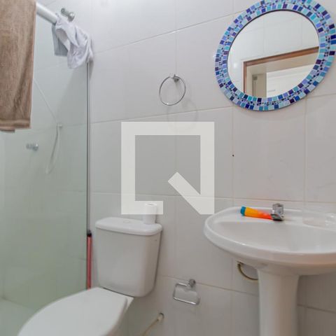 Casa à venda com 275m², 3 quartos e 4 vagas Casa à venda com 275m², 3 quartos e 4 vagasBanheiro da Suite 2