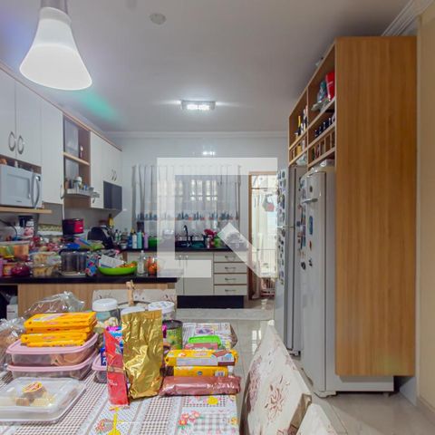 Casa à venda com 275m², 3 quartos e 4 vagas Casa à venda com 275m², 3 quartos e 4 vagasCozinha