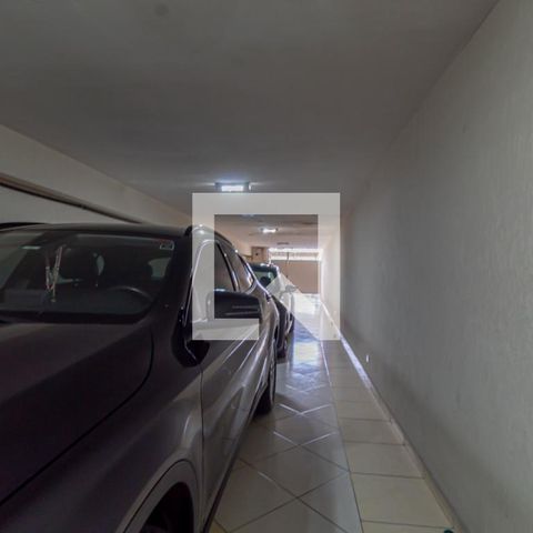 Casa à venda com 275m², 3 quartos e 4 vagas Casa à venda com 275m², 3 quartos e 4 vagasGaragem