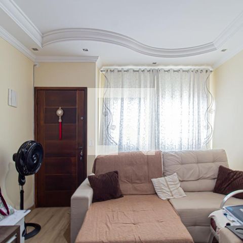 Casa à venda com 275m², 3 quartos e 4 vagas Casa à venda com 275m², 3 quartos e 4 vagasSala