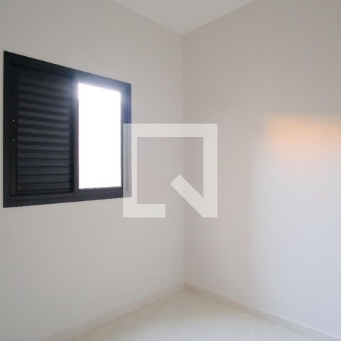 Apartamento à venda com 47m², 2 quartos e 1 vagaQuarto 1