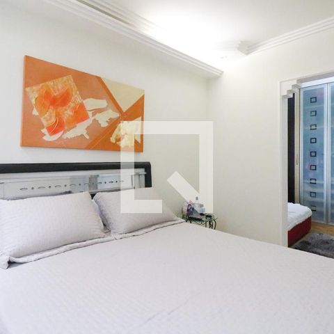 Apartamento à venda com 107m², 3 quartos e 2 vagas Apartamento à venda com 107m², 3 quartos e 2 vagasSuíte
