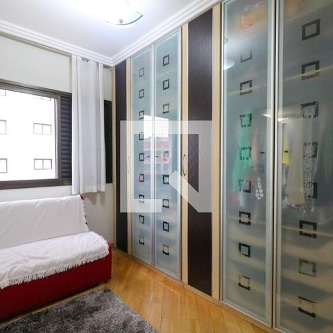 Apartamento à venda com 107m², 3 quartos e 2 vagas Apartamento à venda com 107m², 3 quartos e 2 vagasSuíte
