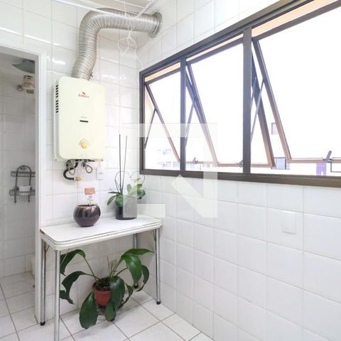 Apartamento à venda com 107m², 3 quartos e 2 vagas Apartamento à venda com 107m², 3 quartos e 2 vagasÁrea de Serviço