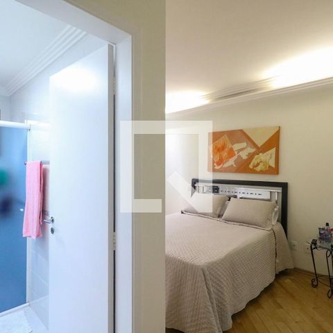 Apartamento à venda com 107m², 3 quartos e 2 vagas Apartamento à venda com 107m², 3 quartos e 2 vagasSuíte