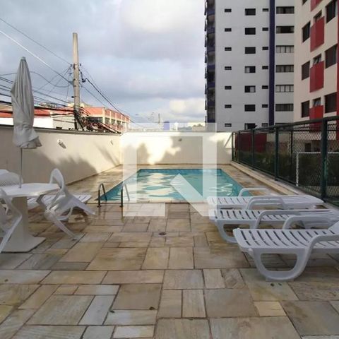 Apartamento à venda com 107m², 3 quartos e 2 vagas Apartamento à venda com 107m², 3 quartos e 2 vagasPiscina