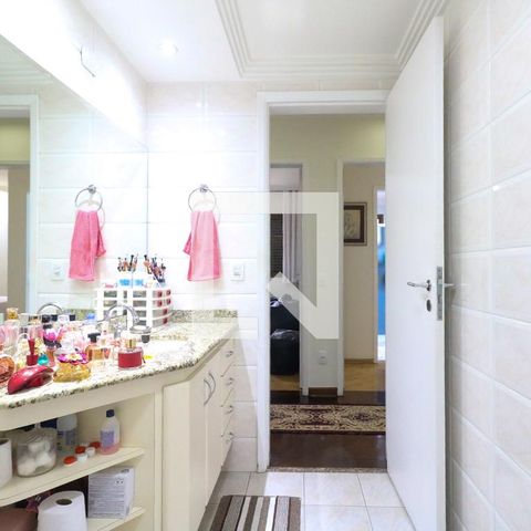 Apartamento à venda com 107m², 3 quartos e 2 vagas Apartamento à venda com 107m², 3 quartos e 2 vagasBanheiro Social