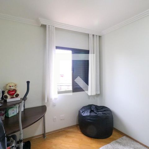Apartamento à venda com 107m², 3 quartos e 2 vagas Apartamento à venda com 107m², 3 quartos e 2 vagasQuarto