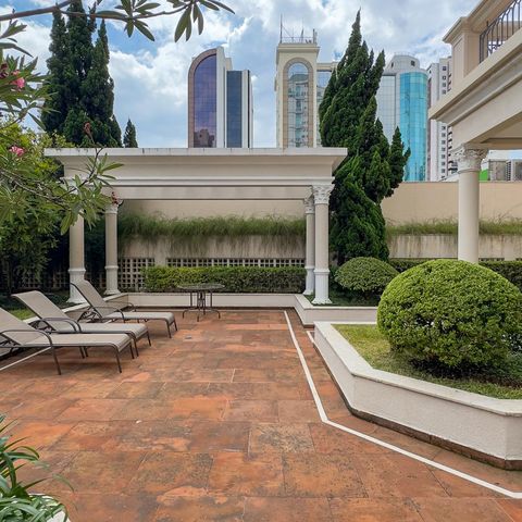 Apartamento à venda com 47m², 1 quarto e 1 vagaÁrea comum - Piscina