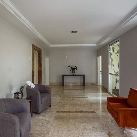 Apartamento à venda com 47m², 1 quarto e 1 vagaHall de entrada