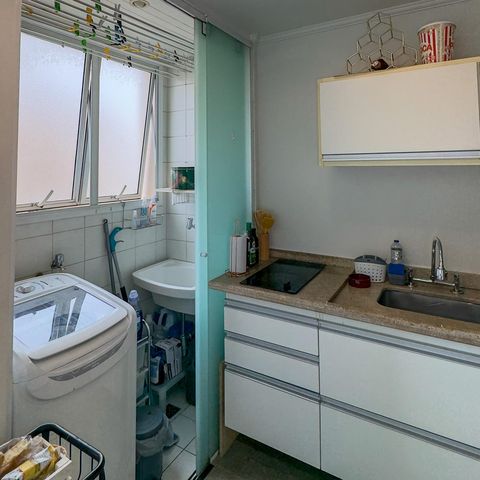 Apartamento à venda com 47m², 1 quarto e 1 vagaCozinha e Área de Serviço