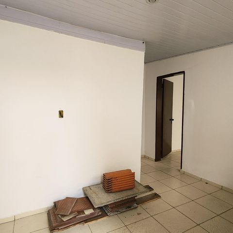 Casa à venda com 125m², 4 quartos e 2 vagasSala/Cozinha