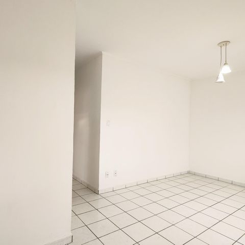 Casa à venda com 125m², 4 quartos e 2 vagasSuíte