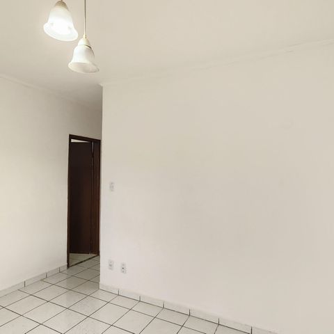 Casa à venda com 125m², 4 quartos e 2 vagasSuíte