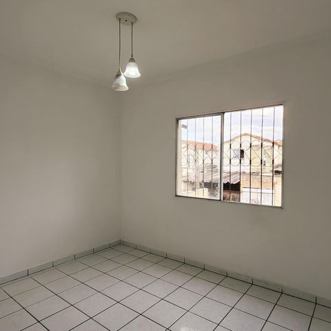 Casa à venda com 125m², 4 quartos e 2 vagasSuíte