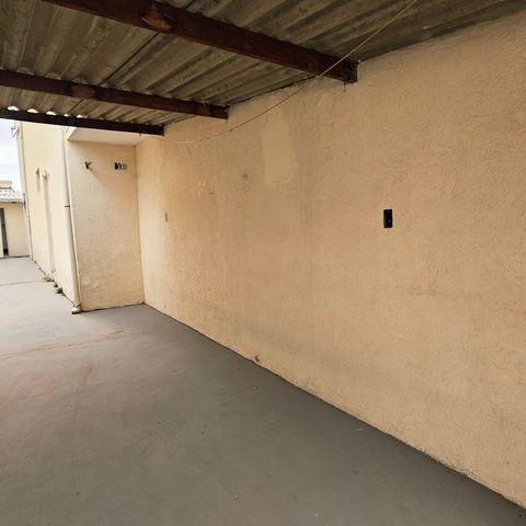 Casa à venda com 125m², 4 quartos e 2 vagasÁrea Externa