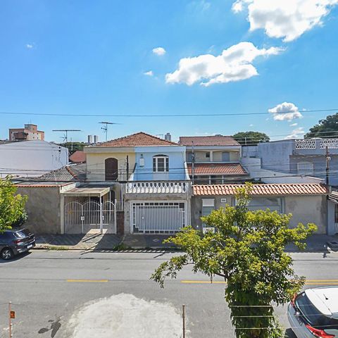 Casa à venda com 328m², 3 quartos e 6 vagasVista do Quarto 1