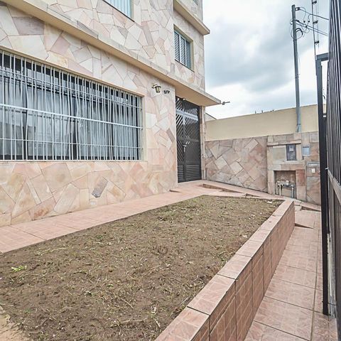 Casa à venda com 328m², 3 quartos e 6 vagasJardim