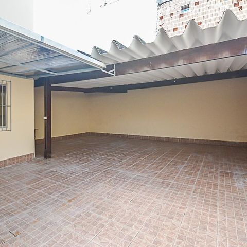 Casa à venda com 328m², 3 quartos e 6 vagasga