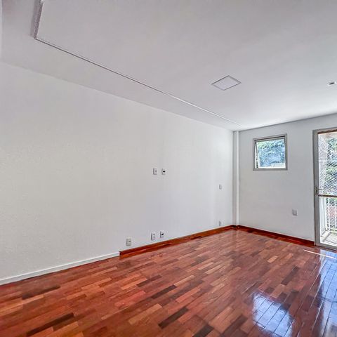 Apartamento à venda com 80m², 3 quartos e 2 vagasSuíte 1